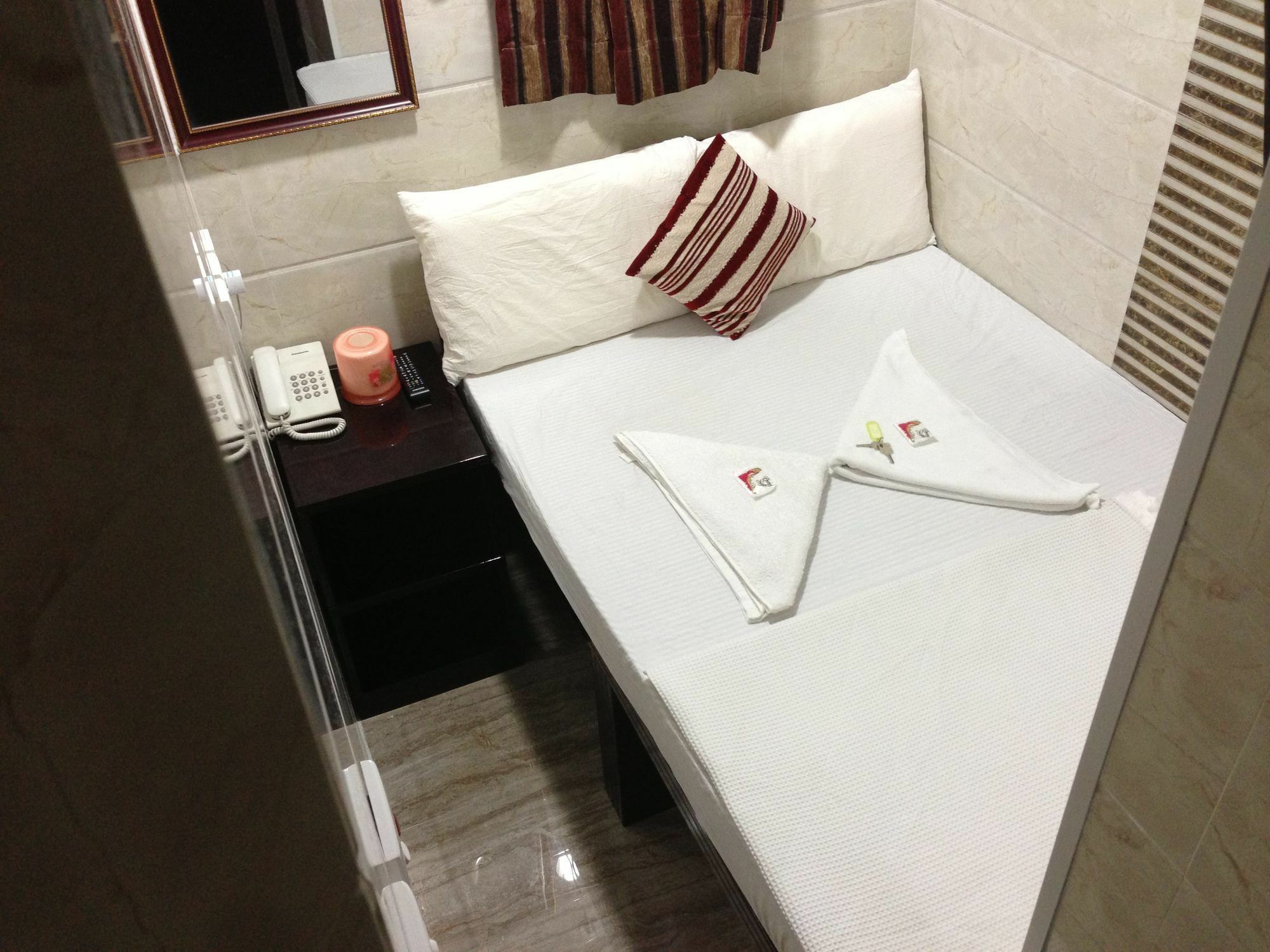 Primo Guesthouse Kowloon  Extérieur photo